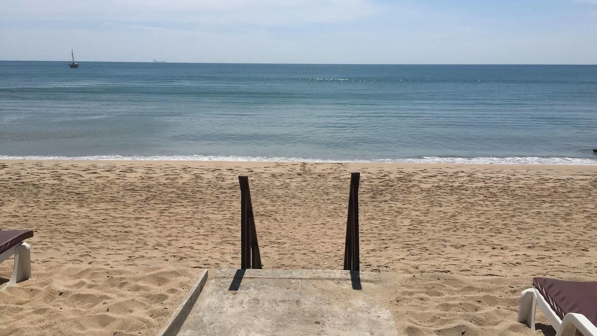 Beach Home Lanta Ko Lanta 2*,