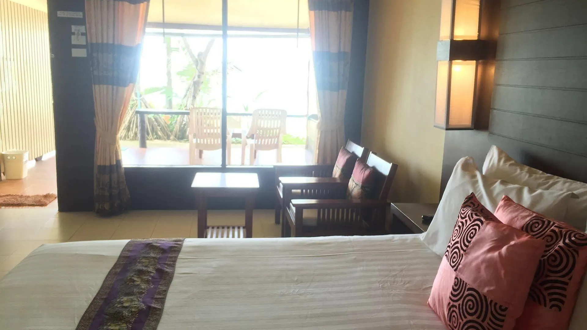 Beach Home Lanta 코란타 호텔